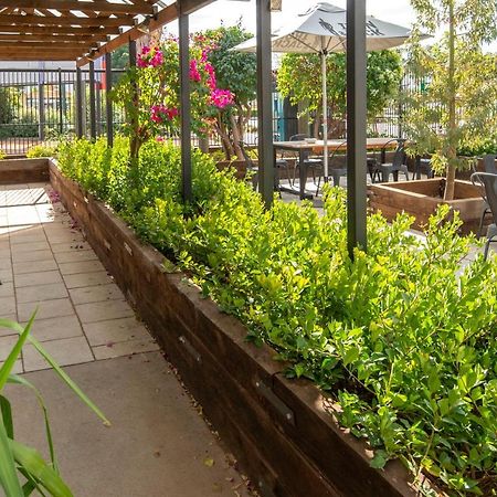 Longreach Most Central Motel Εξωτερικό φωτογραφία