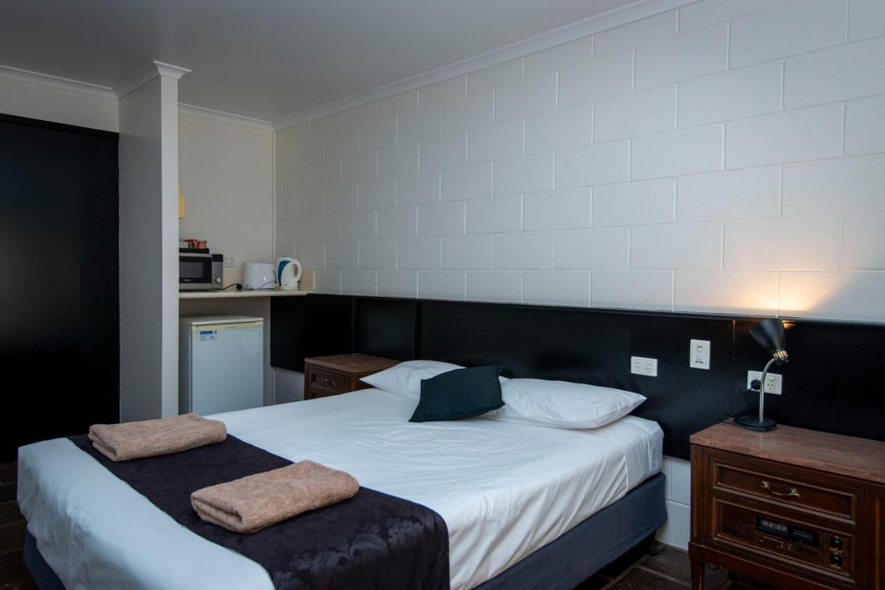 Longreach Most Central Motel Εξωτερικό φωτογραφία