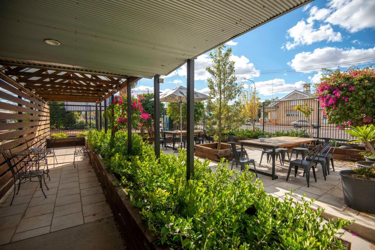 Longreach Most Central Motel Εξωτερικό φωτογραφία