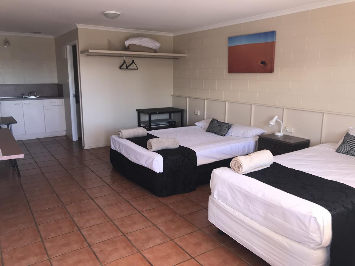 Longreach Most Central Motel Εξωτερικό φωτογραφία